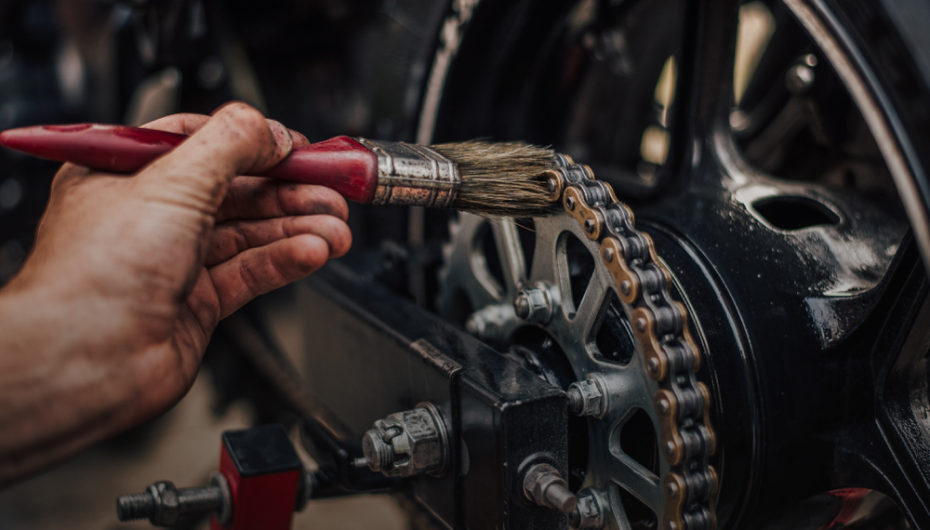 Motorcycle chain replacement